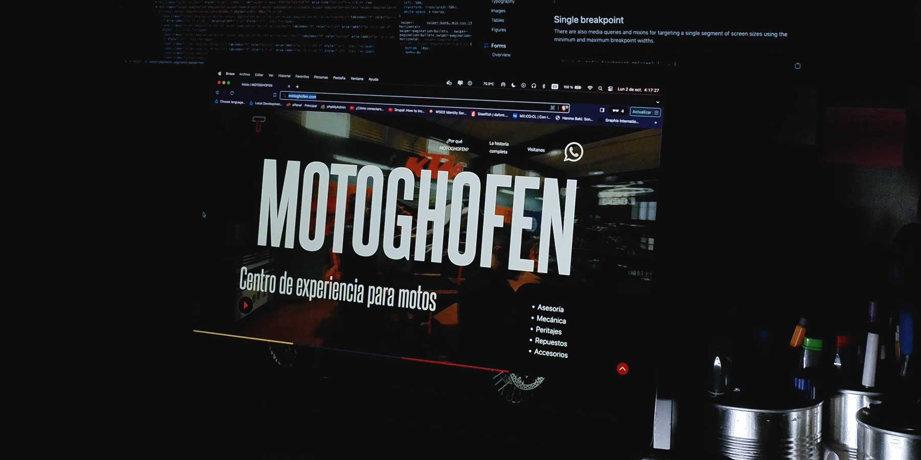 MOTOGHOFEN's website Home screen shown in a laptop computer.